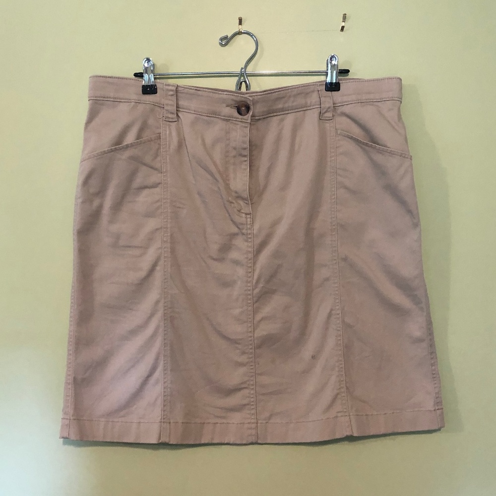 LL Bean Classic Fit Khaki Skirt Size 18W reg